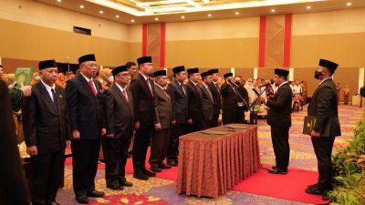 Gubernur Andi Sudirman Lantik 10 Pejabat Eselon II Pemprov Sulsel
