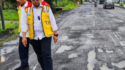 Kepala Balai Besar Pelaksana Jalan Nasional Tinjau Kondisi Jalan Maros