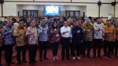 Menteri Dalam Negeri (Mendagri) RI, Tito Karnavian Apresiasi kepada Wali Kota Makassar, Moh. Ramdhan Pomanto atas kerja kerasnya menekan laju inflasi