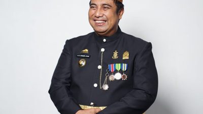 Chaidir Syam, Bercita-Cita Jadi Dokter, Militer, Akhirnya Jadi Bupati