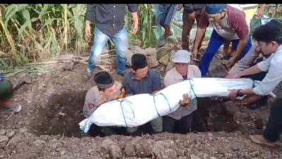 Tingkatkan Empati “Paduka”, Kapolsek Mandai Melayat Kunjungi Warga Yang Berduka