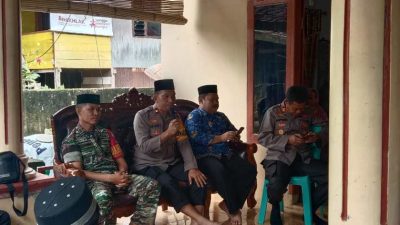Bersama Warga Desa Cenrana, Polres Maros Gelar “Jum’at Curhat”