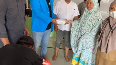 Hampir 24 Jam, Kebakaran di Toko Pecah Belah Batangase Akhirnya Padam,Dpd Knpi Maros Bantu Korban Kebakaran