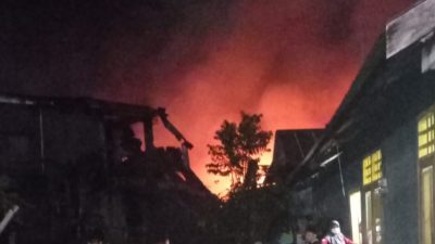 Awal Mula Terbakarnya Toko Al Fathir Batangase