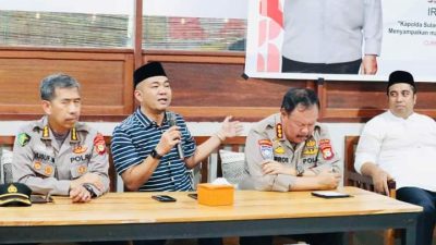 Di Kegiatan Curhat Polisi, Chaidir dan Patarai Bagi-Bagi Sembako