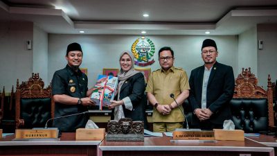 Paripurna LKPJ Tahun 2022 Pemprov, Andi Sudirman Banjir Pujian