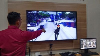 Operasi Ketupat 2023, Polisi di Maros Pantau Arus Lalulintas Lewat CCTV