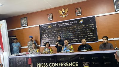 Breaking News: Video Press Conference Kasus Pembunuhan Ayah dan Anak di Maros