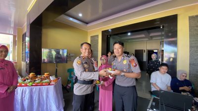 Polres Maros Gelar Syukuran dalam Rangka Kenaikan Pangkat 59 Personil