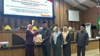 Pemkab Maros Serahkan Ranperda Pertanggungjawaban Pelaksanaan APBD 2023 di Rapat Paripurna DPRD Maros