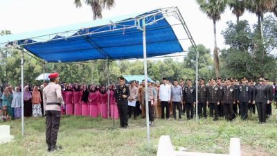 Beri Penghormatan Terakhir, Kapolres Takalar Jadi Irup Upacara Pemakaman Almarhum Kompol H. Mustakim