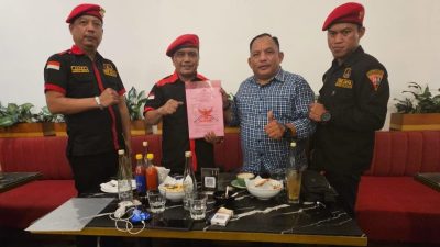 GRIB Sulsel Serahkan Mandat ke Cully Sebagai Ketua Grib Jaya Dpc Pangkep