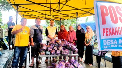 Fajrin Amir Beserta Forkopimcam Salurkan Bantuan Untuk Korban Banjir