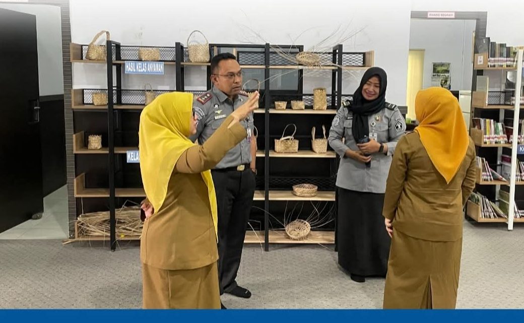 Kepala LPKA Maros Sambangi Dinas Perpustakaan Dan Kearsipan Kab.Maros: program peningkatan literasi bagi anak binaan
