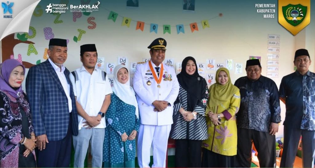 Bupati Maros Bersama Ketua DPRD Maros Resmikan Gedung Baru TK Di Kecamatan Turikale