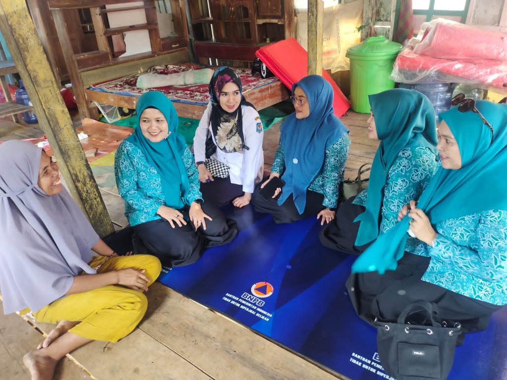 Kunjungan TP PKK Terdampak Angin Puting Beliung