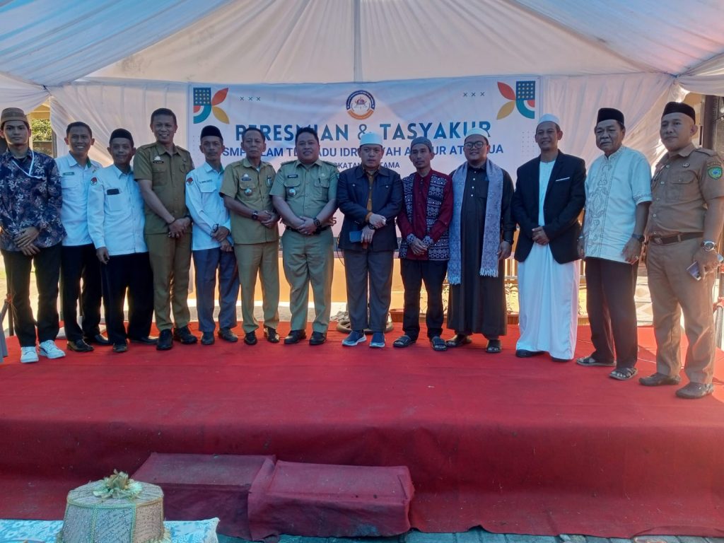 Resmikan Angkatan Pertama SMP Islam Terpadu Idrisiyyah An Nur Attaubua di Maros: Cetak Generasi Qur’ani Berkarakter Unggul