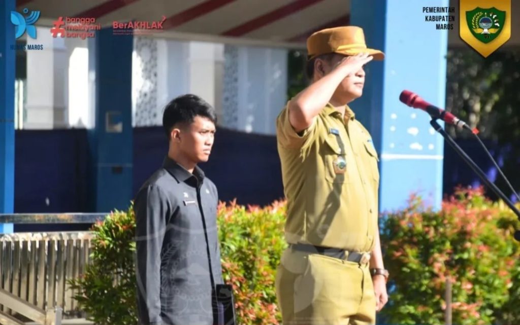 Merajut Disiplin, Menjunjung Tanggung Jawab: Apel Penghormatan Bendera di Maros