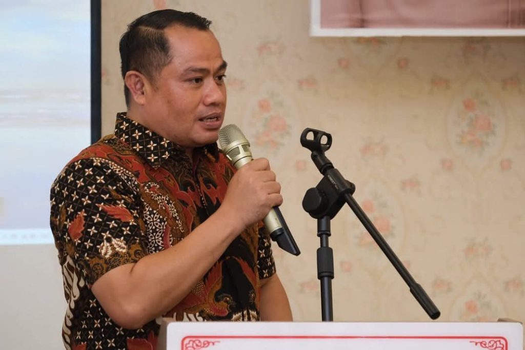 Menguji Rasa Optimisme: Pajak Restoran Maros Sentuh 85%, Target Rp20 Miliar Terganjal Tunggakan Dan Pengawasan Digital