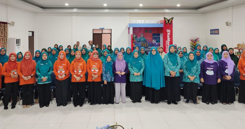 TP-PKK Kabupaten Maros Gelar Sosialisasi Program Gelari Pelangi