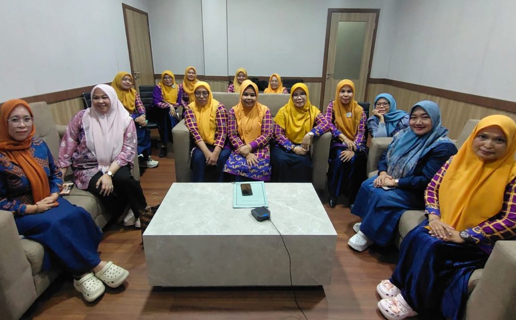 Bunda PAUD Maros Ikuti Zoom Meeting Advokasi Pengembangan Anak Usia Dini Holistik Integratif (PAUD HI)