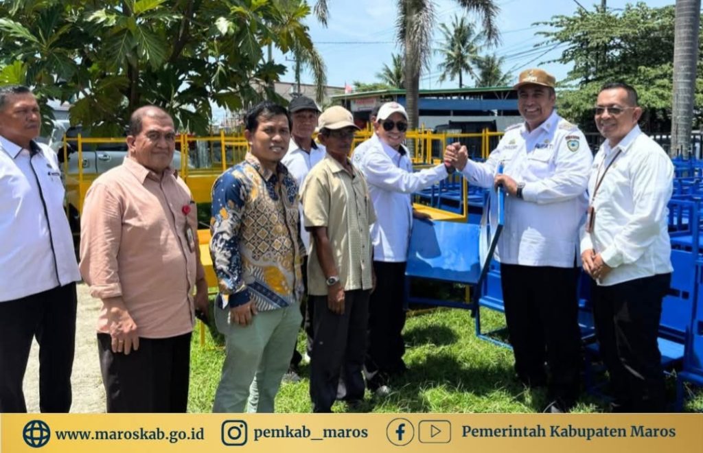 Merajut Kesejahteraan Pesisir: Inovasi Ergonomis Tiba di Tangan Petani Rumput Laut Maros