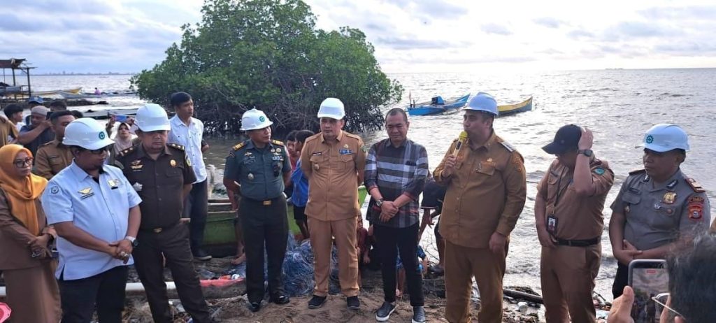 Wujudkan Kawasan Pesisir Layak Huni, Bupati Maros Resmikan Peletakan Batu Pertama Pembangunan Kampung Nelayan Merah Putih di Kuri Caddi