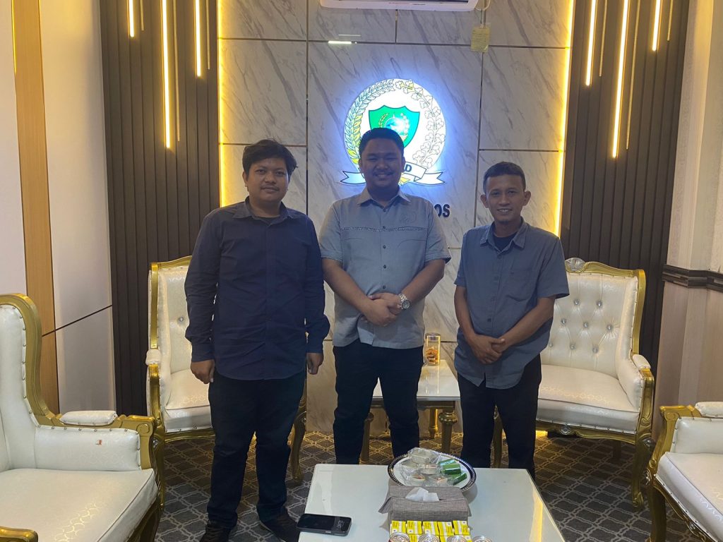 Jelang Pelantikan, IKA PMII Maros Sowan Ke DPRD Maros: Dorong Perda Pesantren
