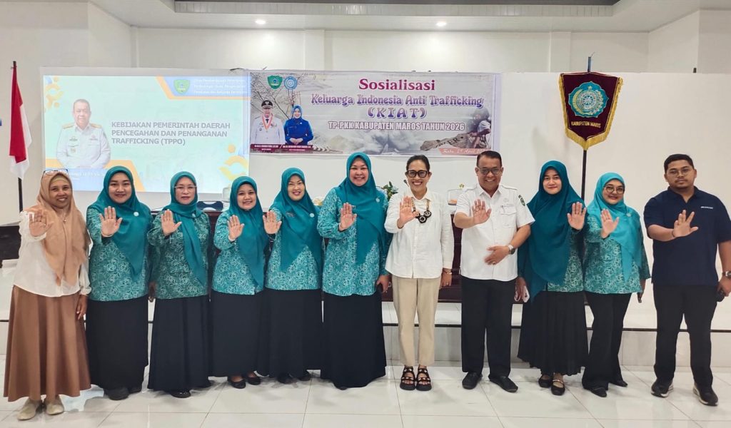 Perkuat Ketahanan Keluarga, TP-PKK Maros Gelar Sosialisasi Keluarga Indonesia Anti Trafficking (KIAT)