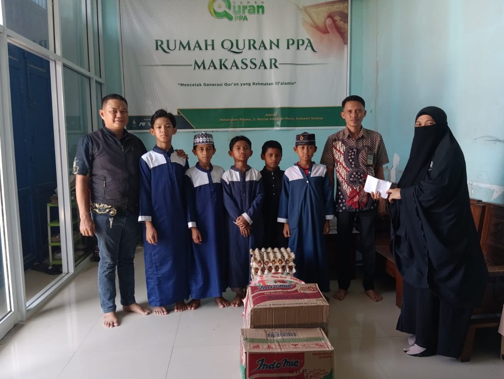 Wujudkan Kepedulian, Volunteer ASN BerAkhlak Salurkan Bantuan Sedekah ke Pondok Qur’an PPA Makassar Cabang Maros