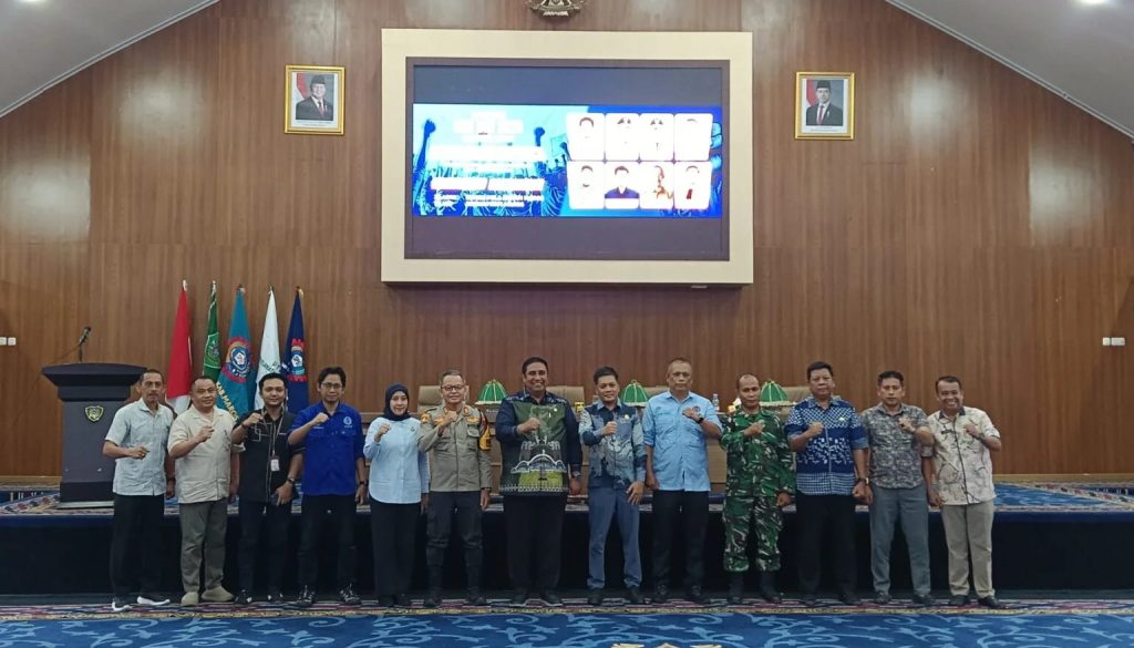 Bupati Maros Hadiri Sosialisasi Perda Ketenagakerjaan: Perkuat Sinergi Pekerja, Pengusaha, dan Pemerintah
