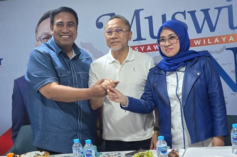 BREAKING NEWS: Sitti Husniah Talenrang Kinerja Baik ; Ditunjuk Jadi Wasekjen DPP PAN, Ashabul Kahfi Jabat Plt Ketua PAN Sulsel