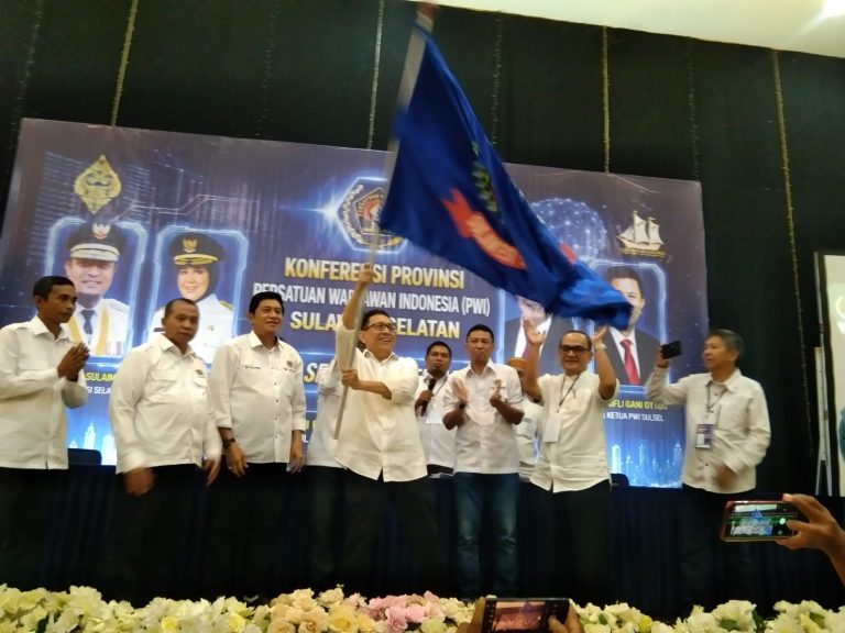 Suwardi Thahir Terpilih Aklamasi Jadi Ketua PWI Sulsel 2026–2031, Bupati Maros Beri Ucapan Selamat